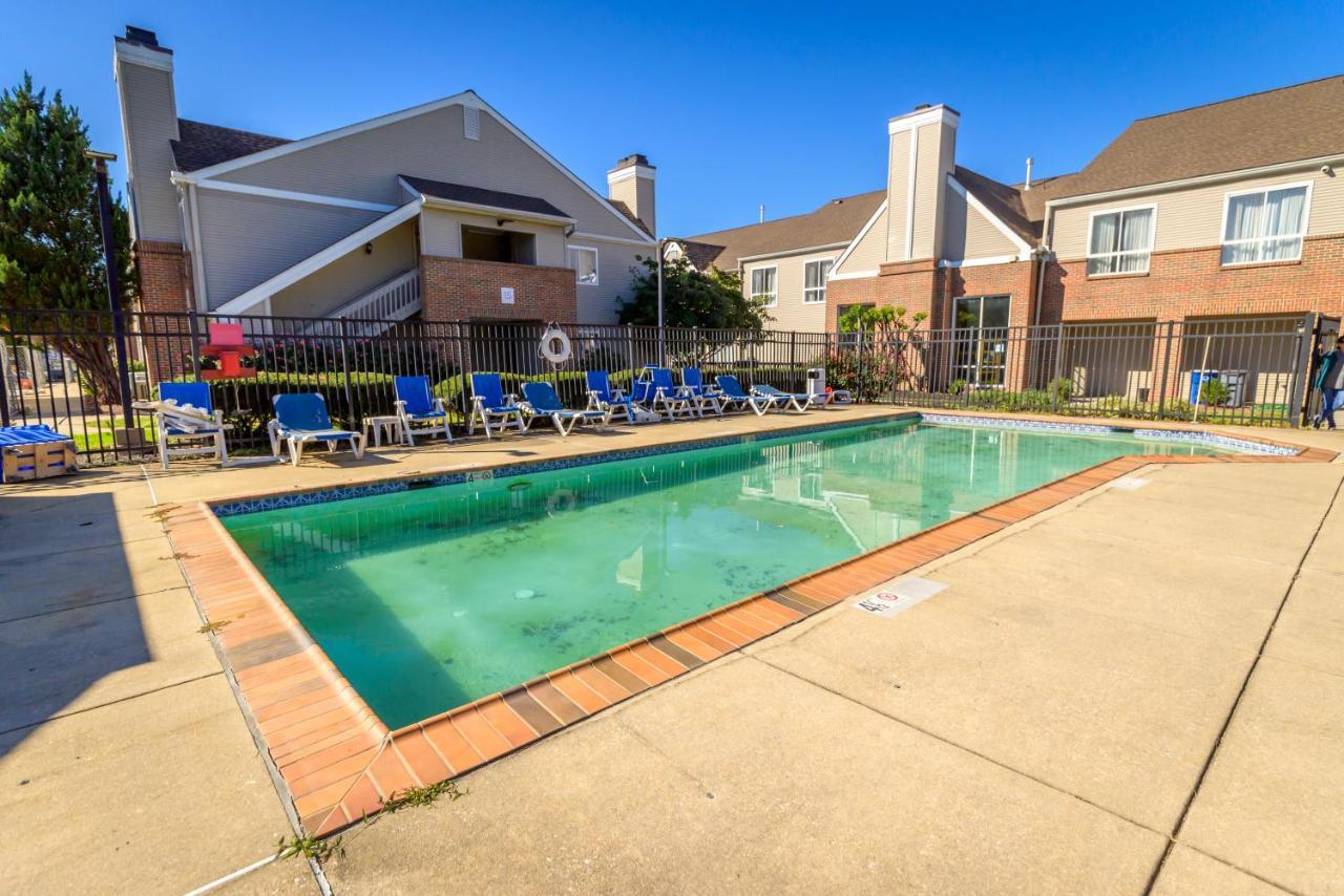 Philadelphia Suites At Airport - An Extended Stay Hotel 外观 照片